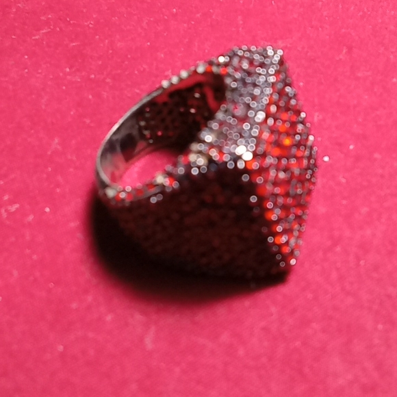 Red diamond ring - Picture 12 of 15
